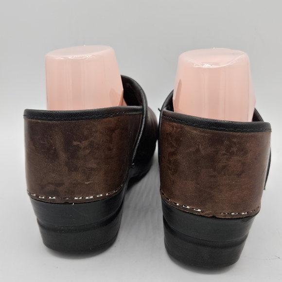 Dansko classic clog shoes size 40 US size 9.5 / 10 - Picture 7 of 16